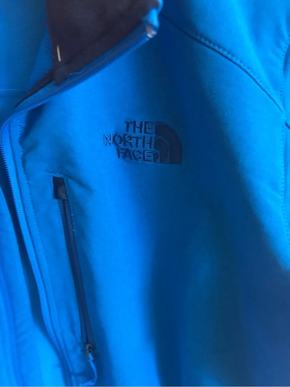 The North Face Men’s Blue Softshell Jacket Apex Pneumatic blue size L full zip